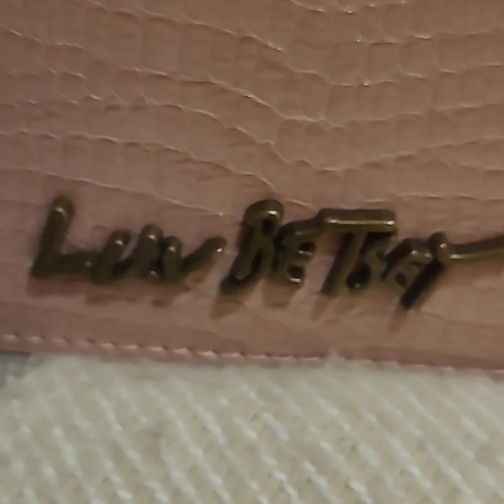 Betsey Johnson Blush Pink Mini Satchel with Heart Charm - Picture 9 of 9